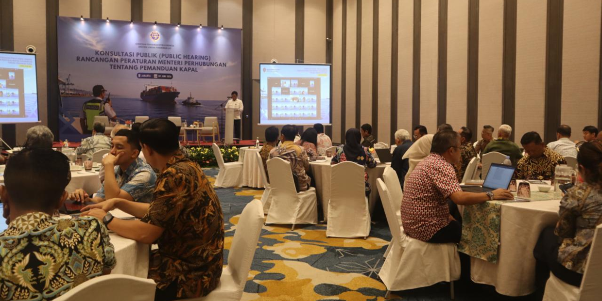 Ditjen Perhubungan Laut Laksanakan Konsultasi Publik Rancangan Peraturan Pemanduan Kapal